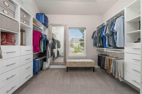 237 Abbeyville Walk Austin TX 78738