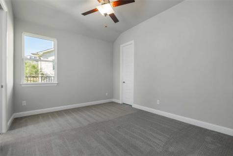 237 Abbeyville Walk Austin TX 78738