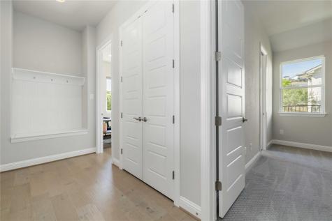 237 Abbeyville Walk Austin TX 78738