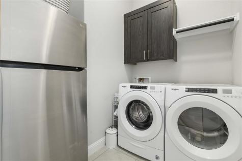 237 Abbeyville Walk Austin TX 78738