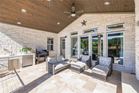 237 Abbeyville Walk Austin TX 78738