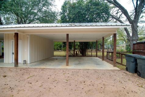 113 W Creek Street Fredericksburg TX 78624