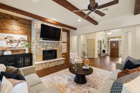803 Pheasant Meadow Liberty Hill TX 78642