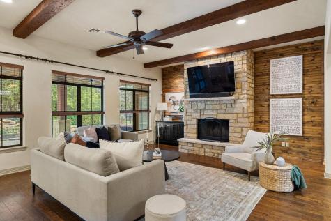 803 Pheasant Meadow Liberty Hill TX 78642