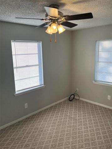 4 Hollywood Drive Lampasas TX 76550