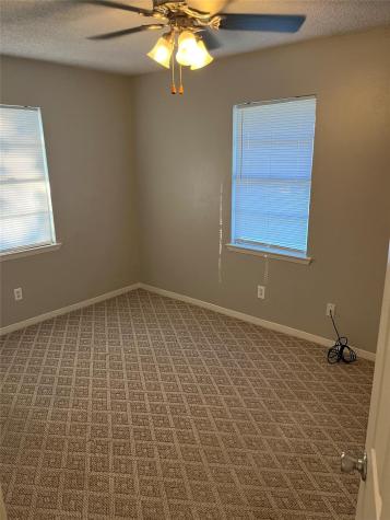 4 Hollywood Drive Lampasas TX 76550