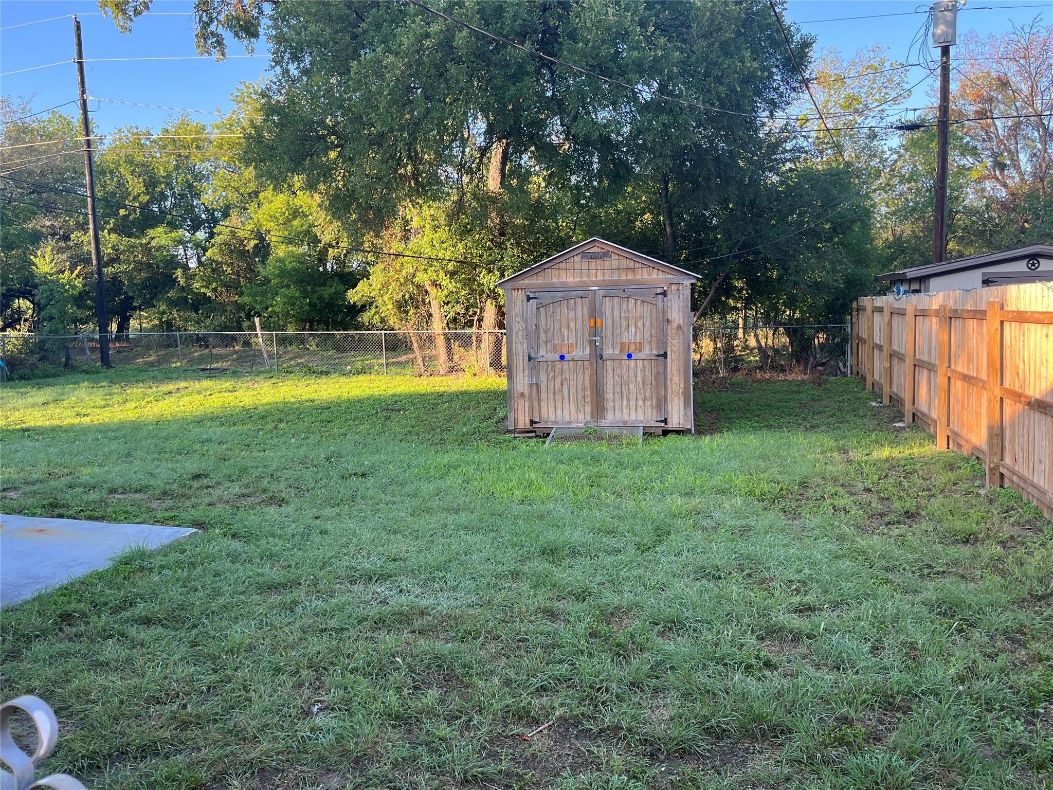 4 Hollywood Drive Lampasas TX 76550