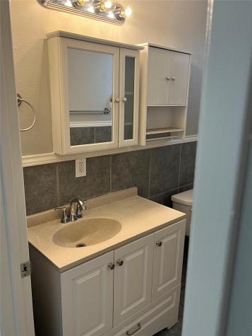 4 Hollywood Drive Lampasas TX 76550