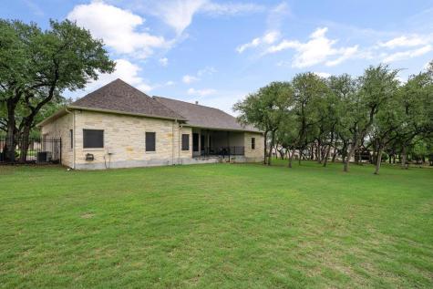 231 Neal Drive Liberty Hill TX 78642