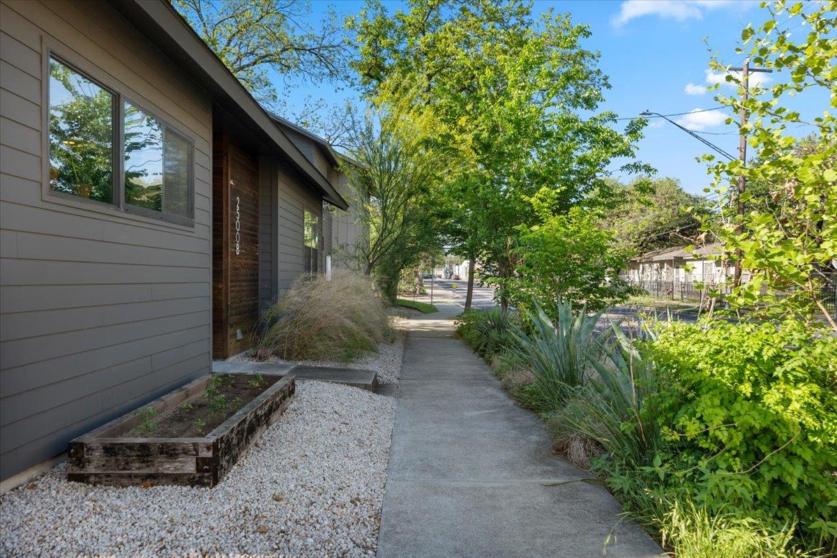 2500 E 3rd Street Austin TX 78702