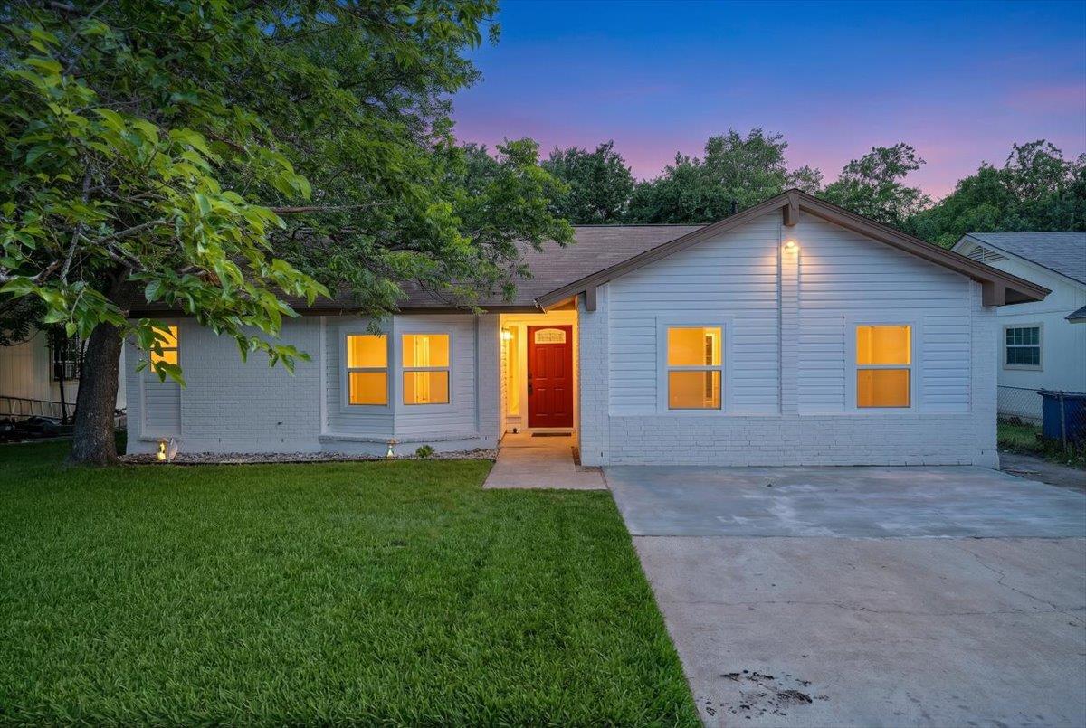 4605 Cedargrove Drive Austin TX 78744