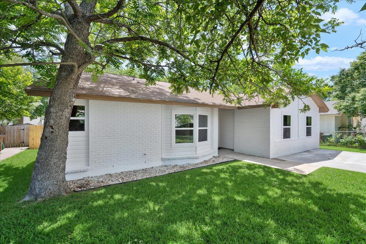 4605 Cedargrove Drive Austin TX 78744