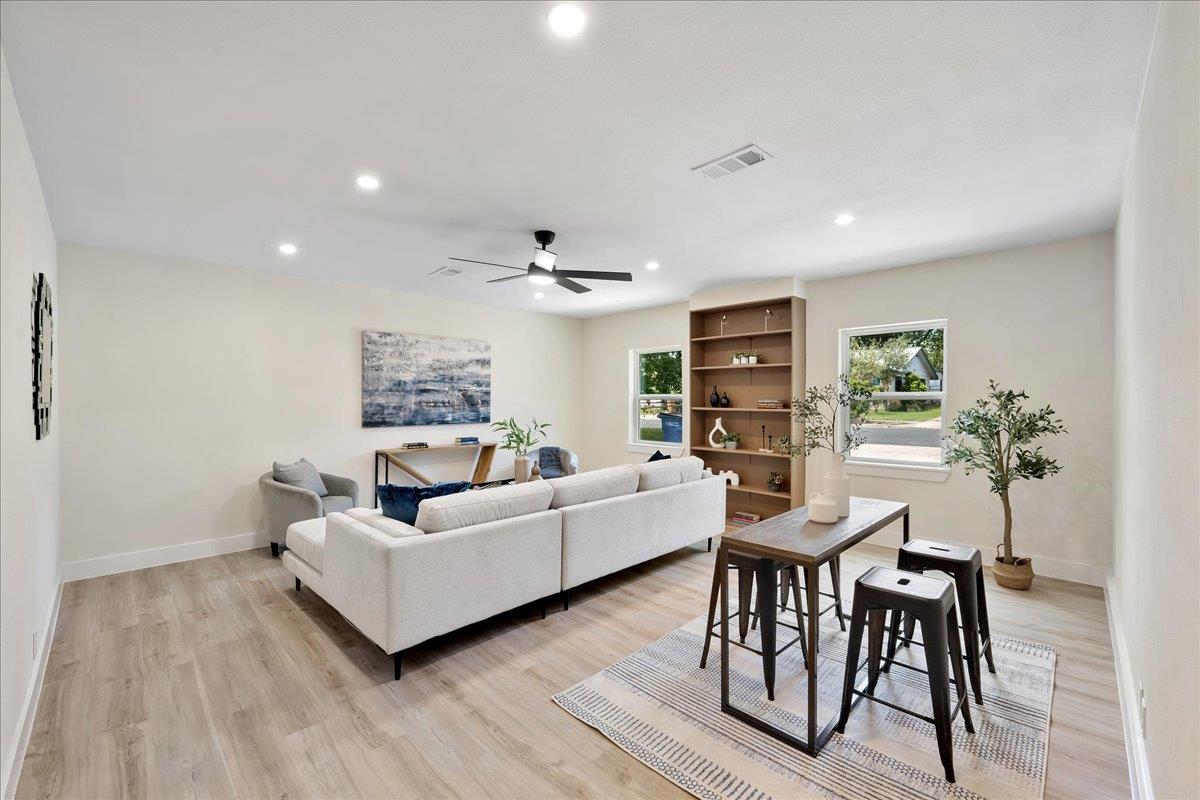 4605 Cedargrove Drive Austin TX 78744
