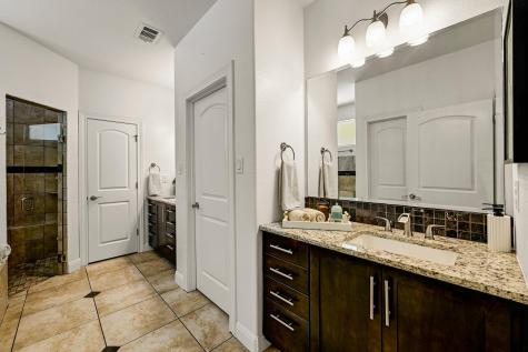 9402 Springwood Drive Austin TX 78750