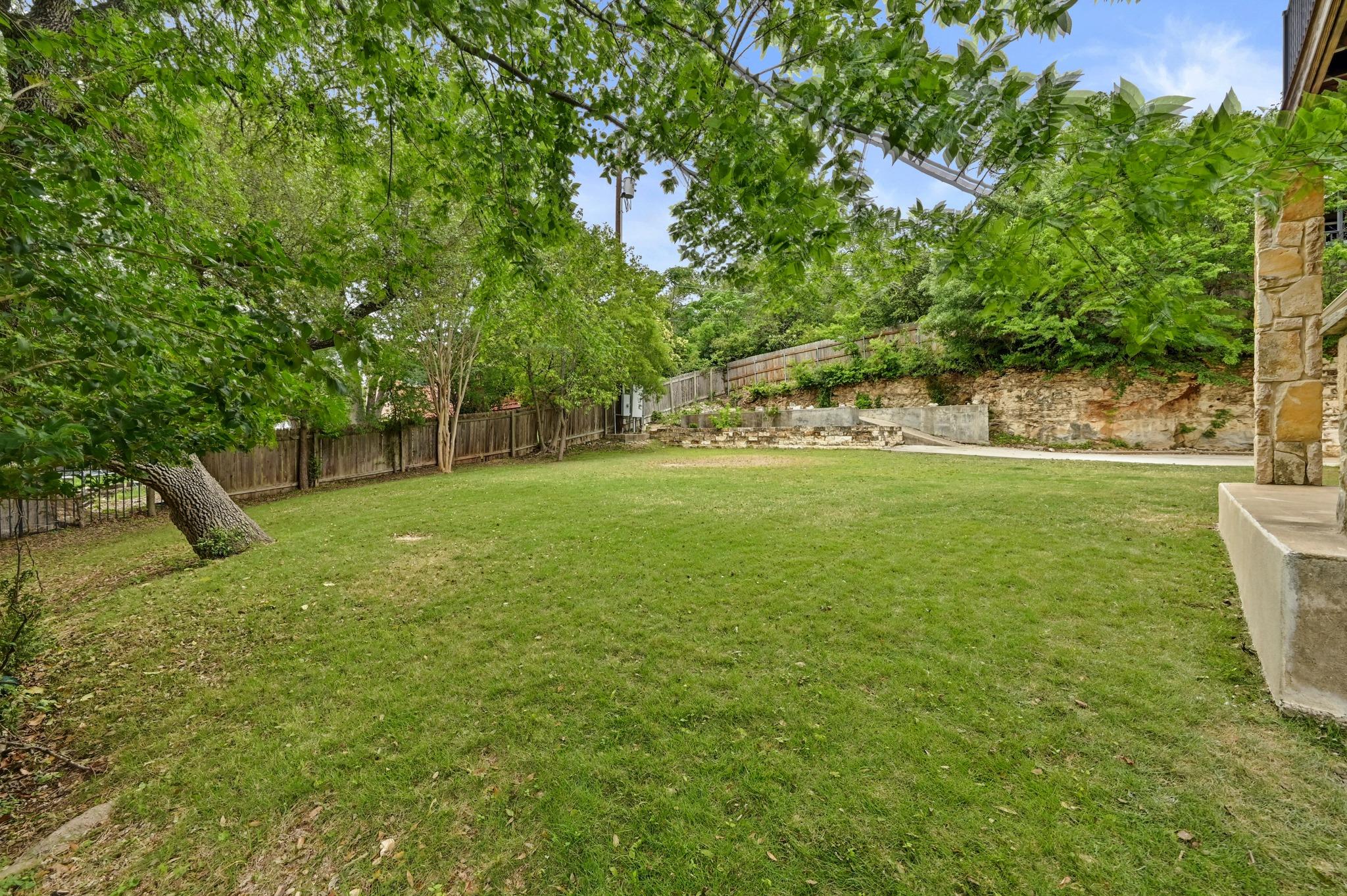9402 Springwood Drive Austin TX 78750