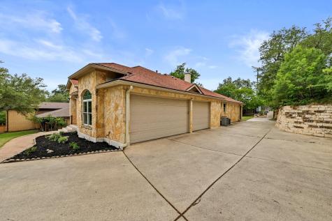 9402 Springwood Drive Austin TX 78750