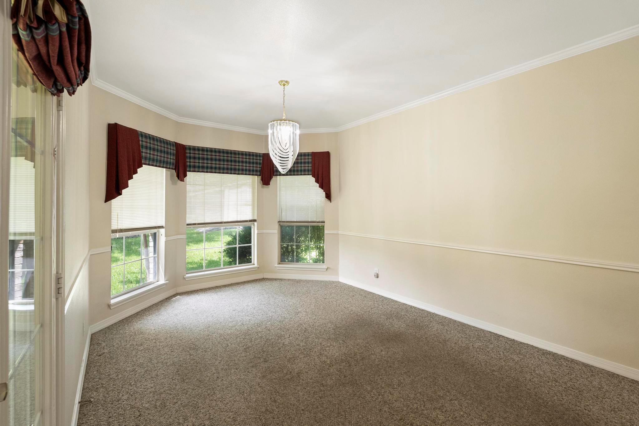1906 Meadow Ridge Drive Taylor TX 76574