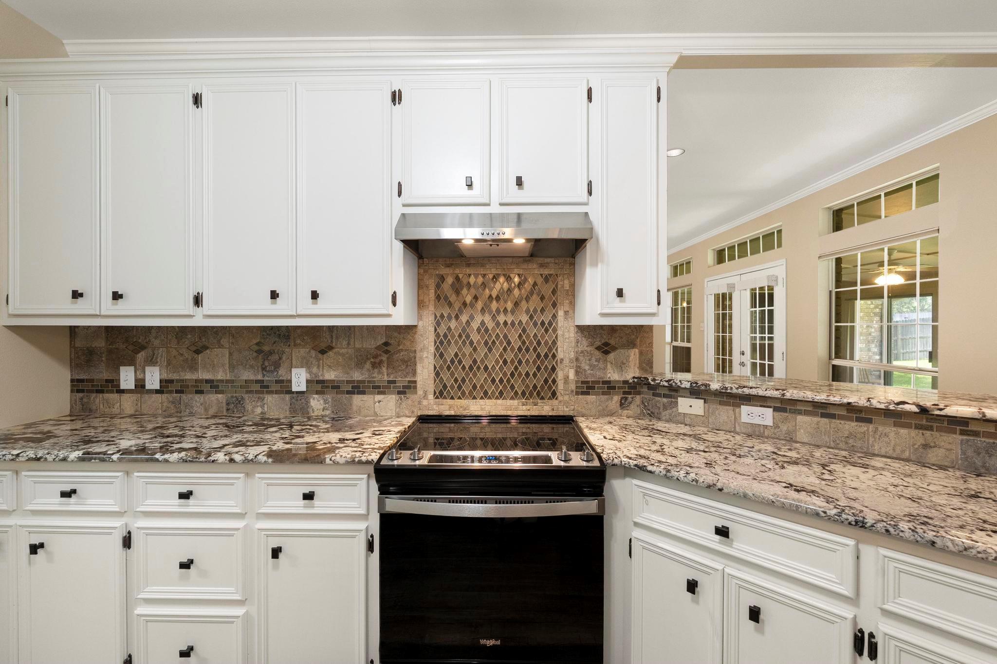 1906 Meadow Ridge Drive Taylor TX 76574