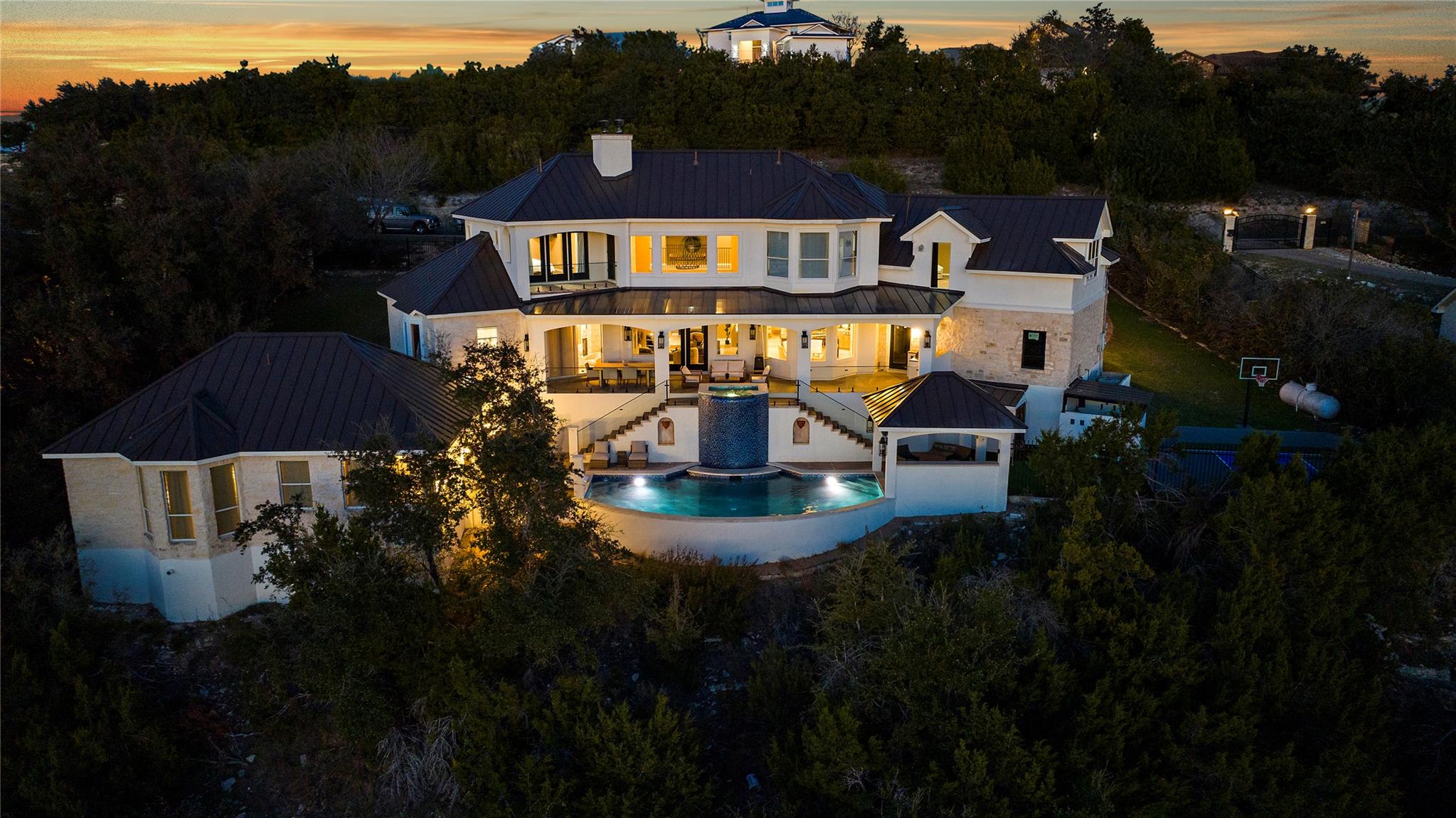 5009 Mcintyre Circle Austin TX 78734