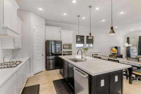 185 King Haakon Bay Drive Kyle TX 78640