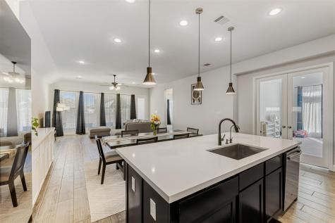 185 King Haakon Bay Drive Kyle TX 78640