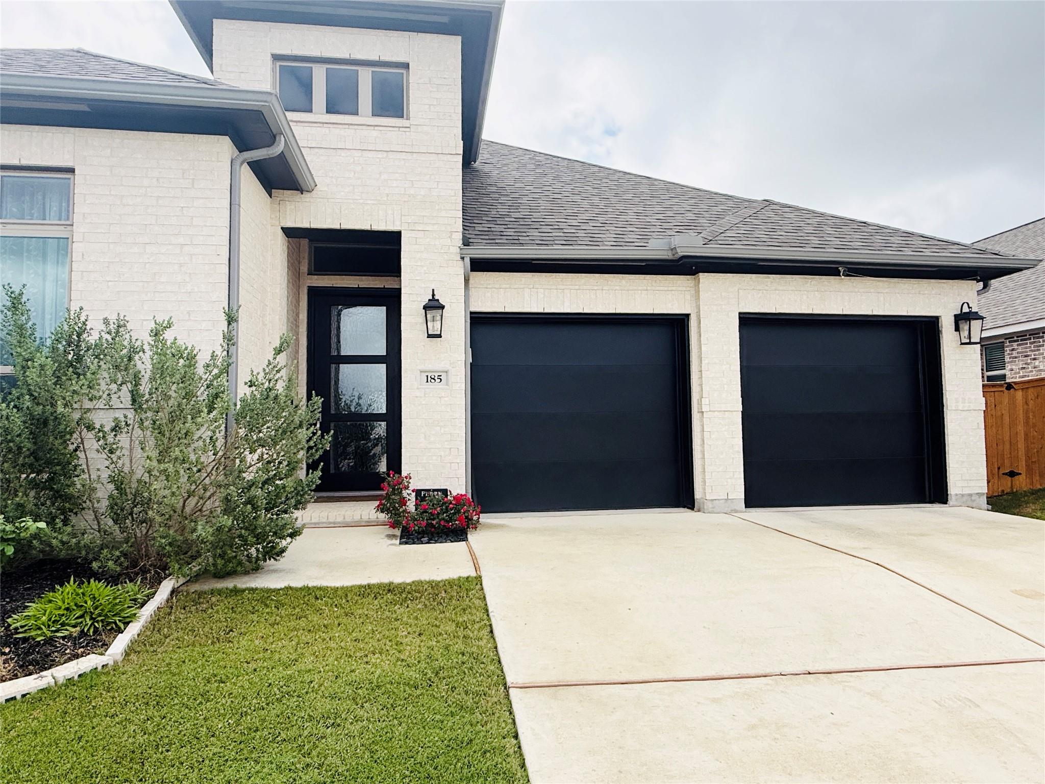 185 King Haakon Bay Drive Kyle TX 78640