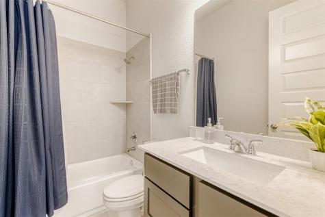 185 King Haakon Bay Drive Kyle TX 78640