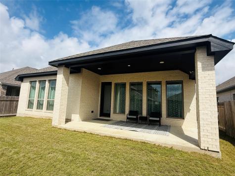 185 King Haakon Bay Drive Kyle TX 78640