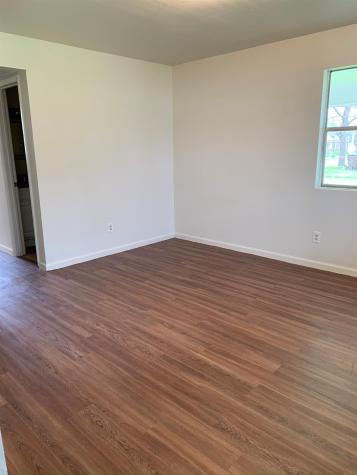 516 San Saba Street Lockhart TX 78644
