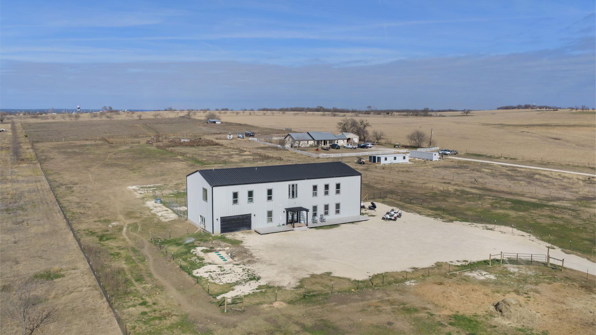 835 E County Road 304 Jarrell TX 76537