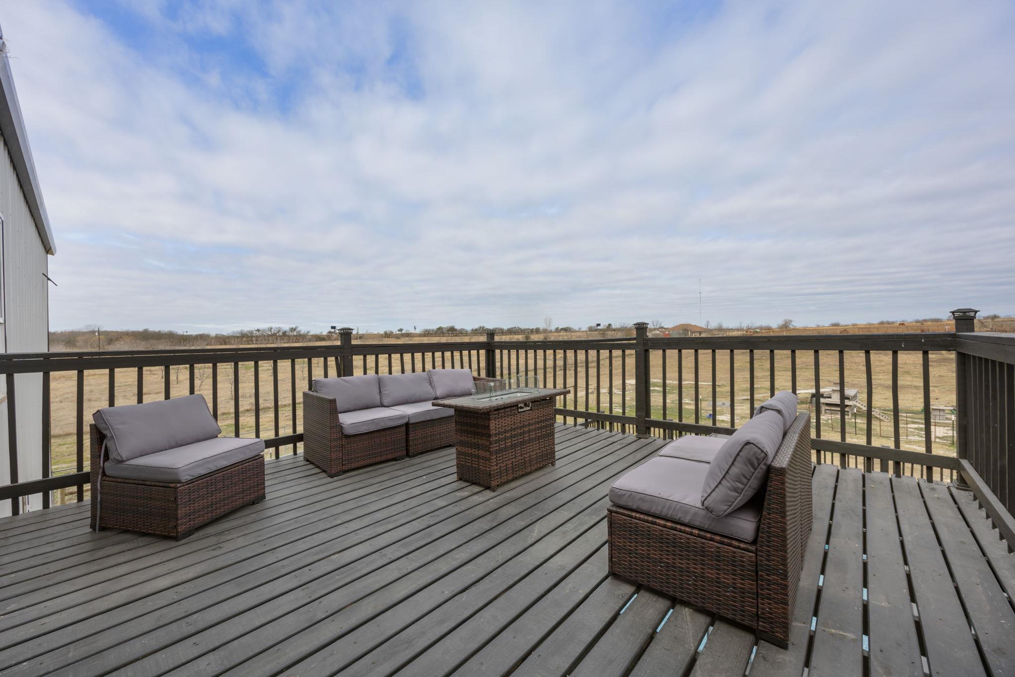 835 E County Road 304 Jarrell TX 76537