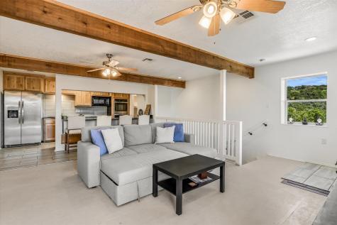 20220 Doe Run Lago Vista TX 78645