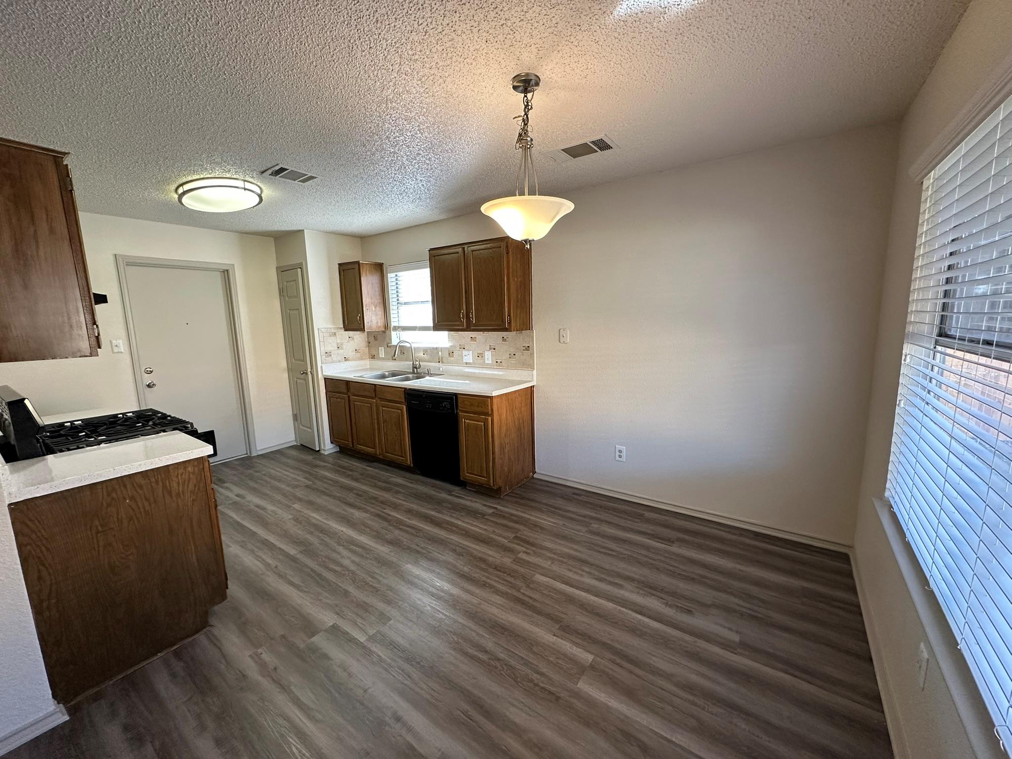 814 Smoke Signal Pass Pflugerville TX 78660