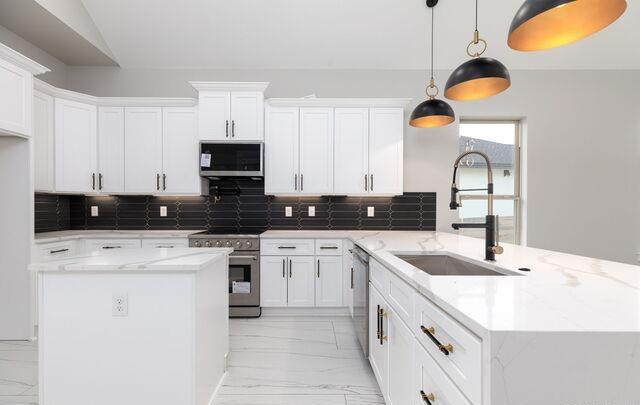1382 Green Meadow Lane Spring Branch TX 78070
