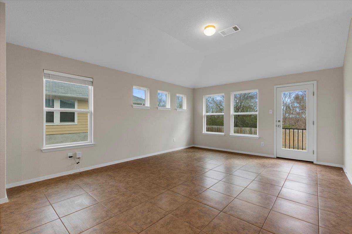 123 Saranac Drive Elgin TX 78621