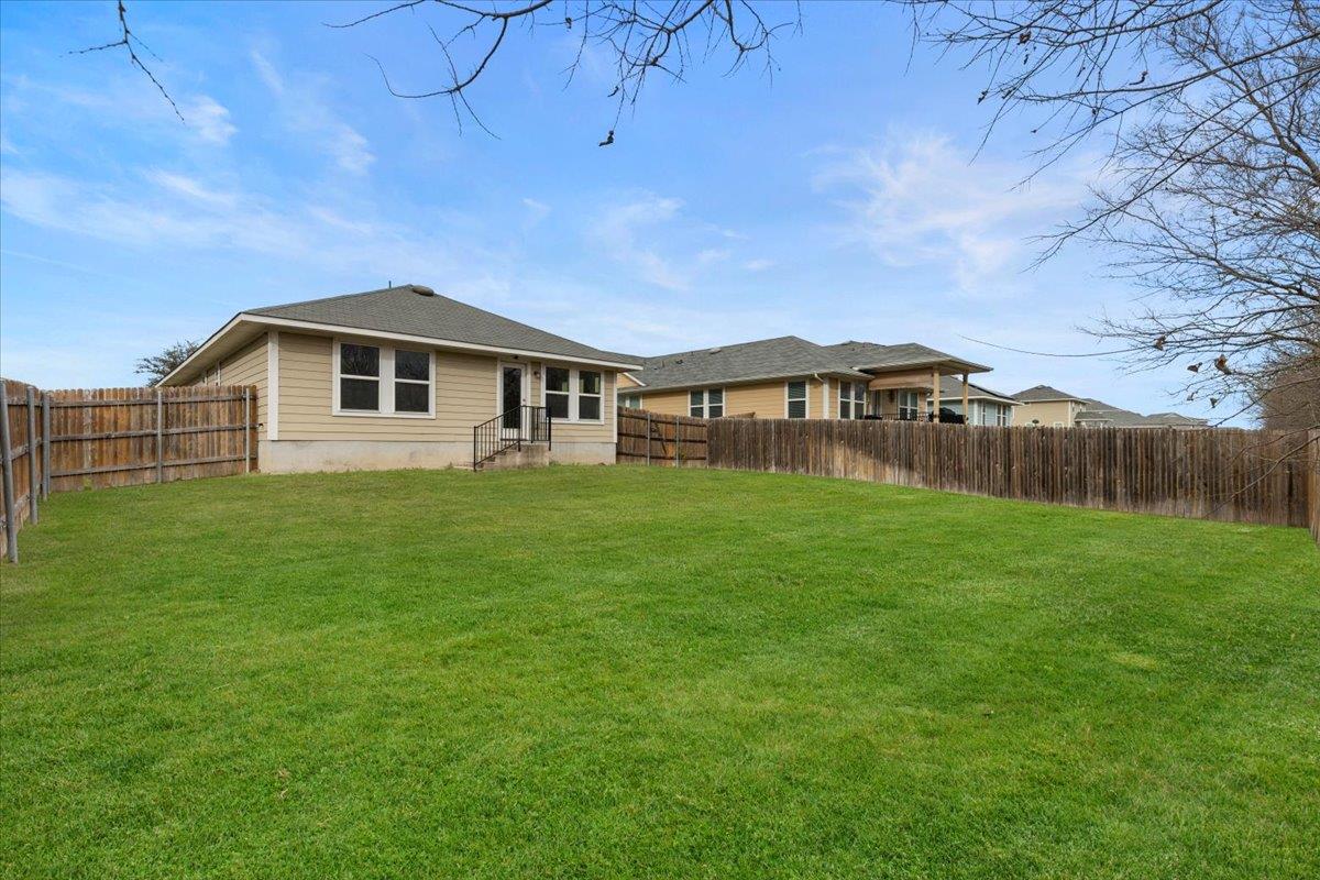 123 Saranac Drive Elgin TX 78621