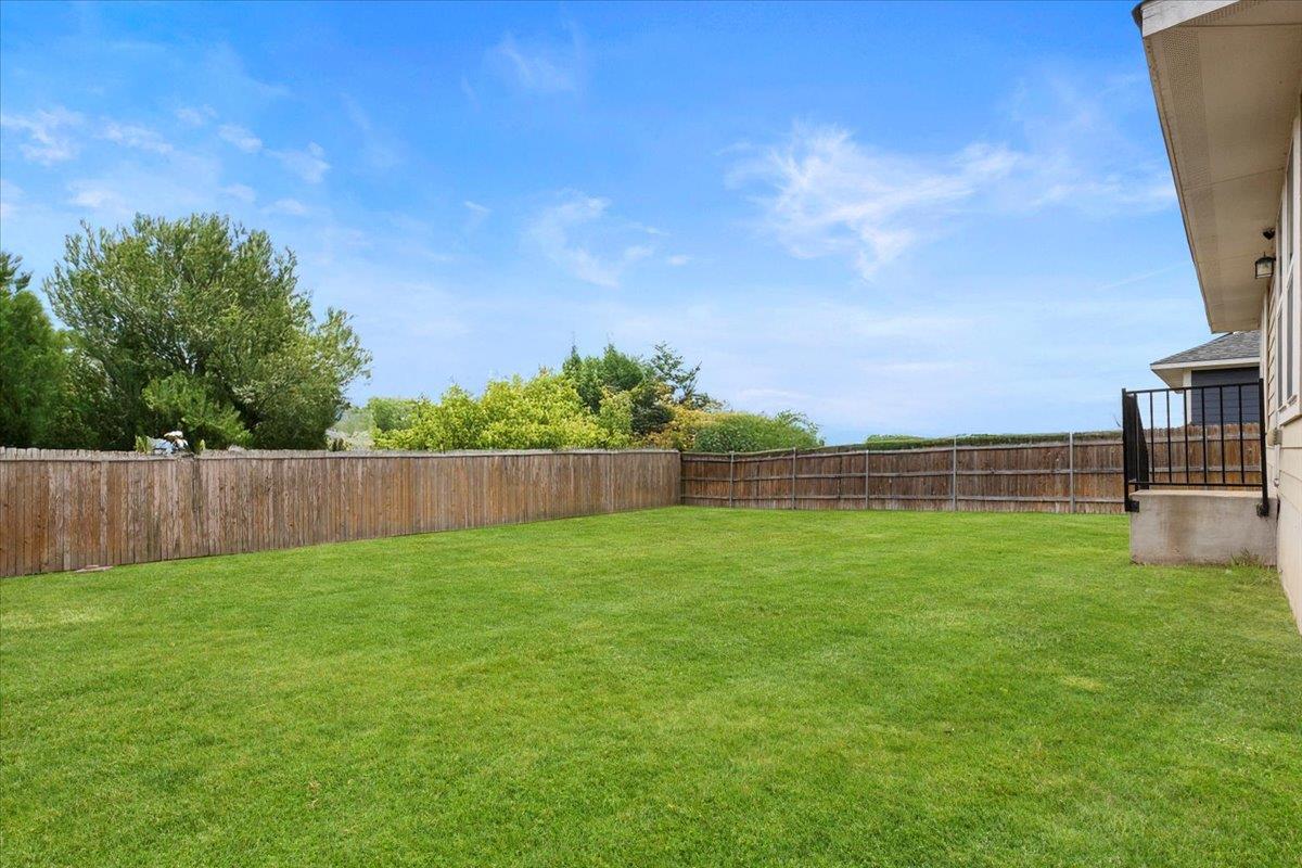 123 Saranac Drive Elgin TX 78621