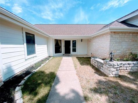 21822 SE Tallahassee Avenue Lago Vista TX 78645