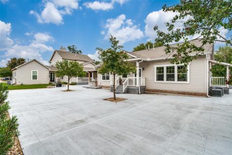 911 Farm Street Bastrop TX 78602