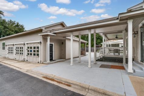 911 Farm Street Bastrop TX 78602