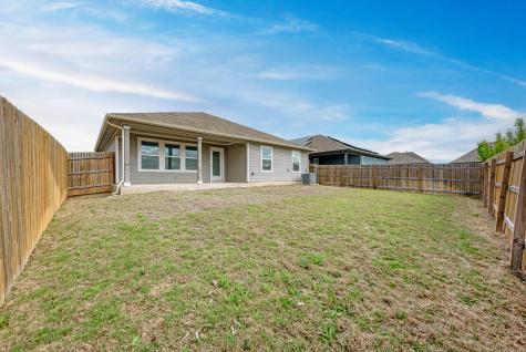 1002 Austin Bayou Drive Hutto TX 78634