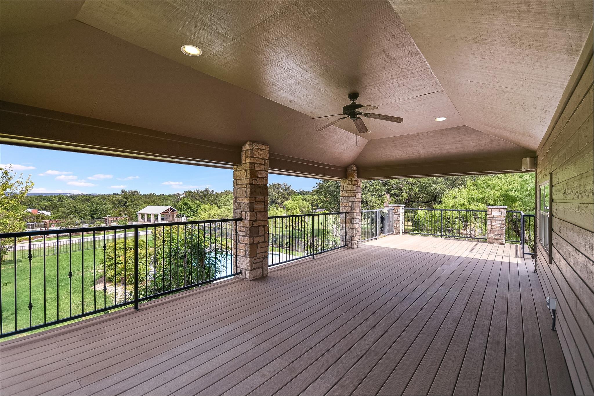 339 Quail Run Court Spicewood TX 78669