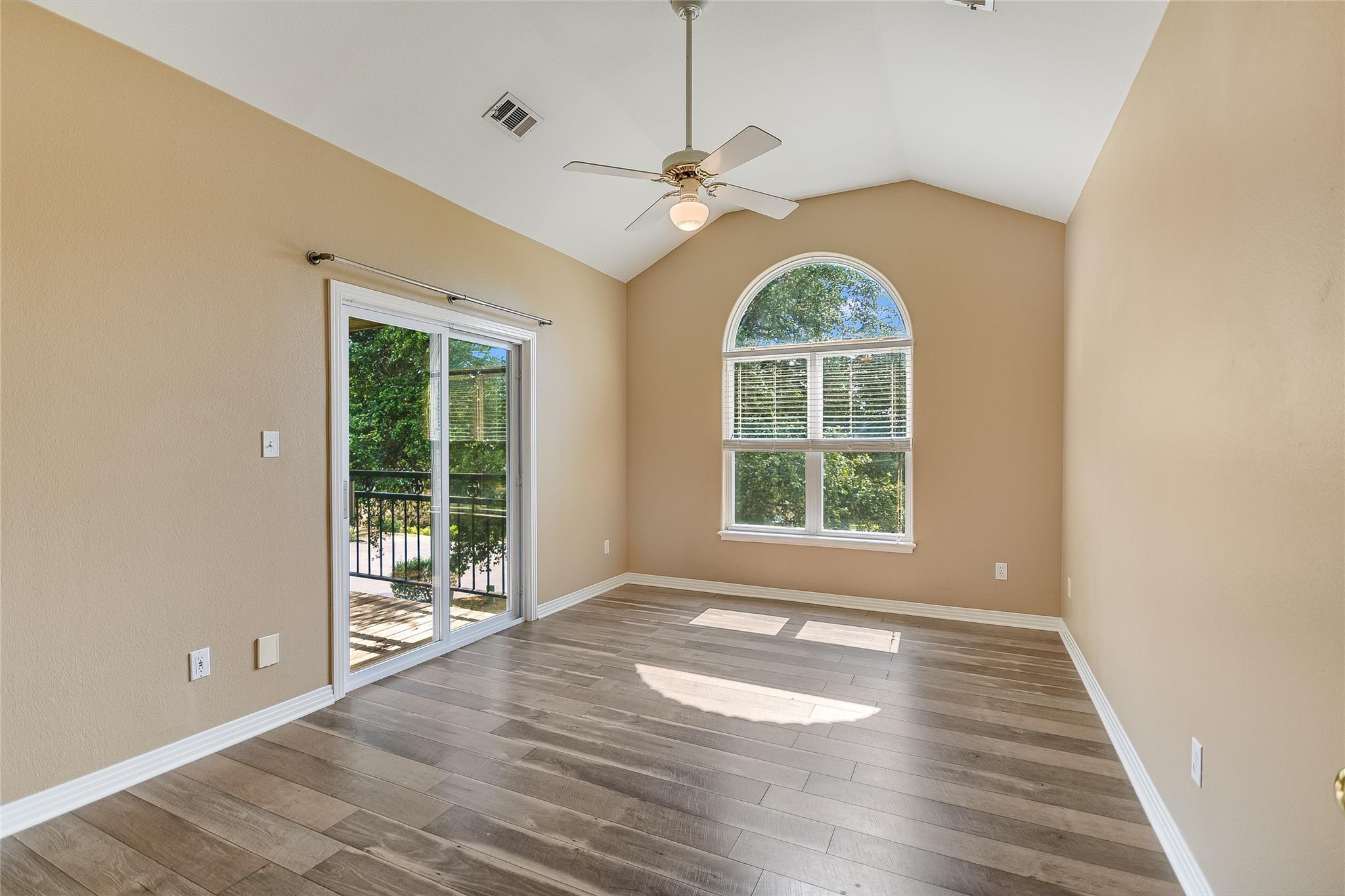 339 Quail Run Court Spicewood TX 78669