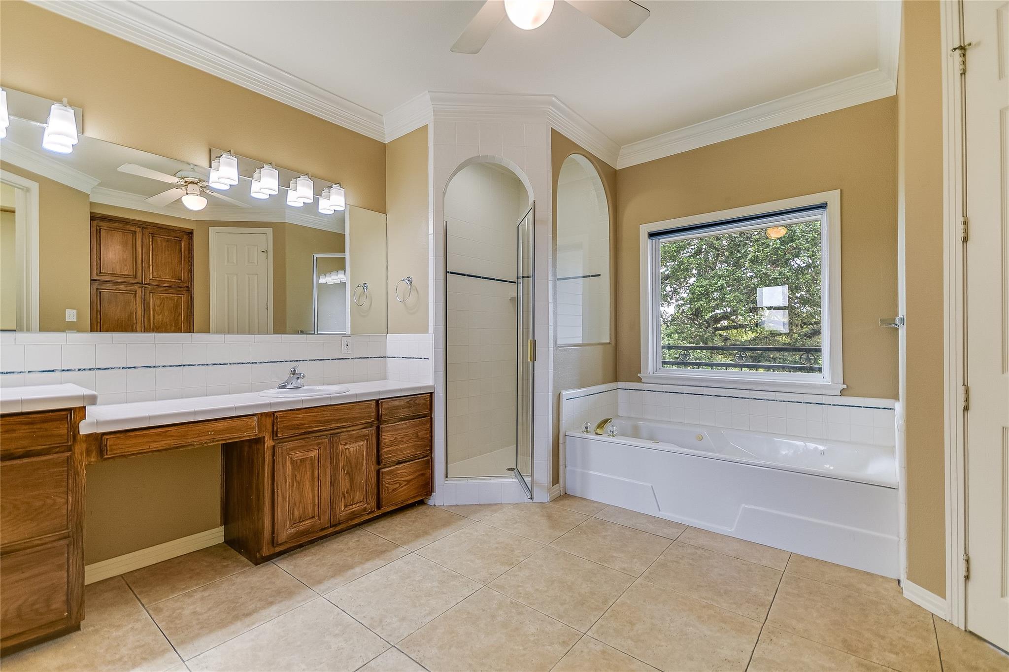 339 Quail Run Court Spicewood TX 78669