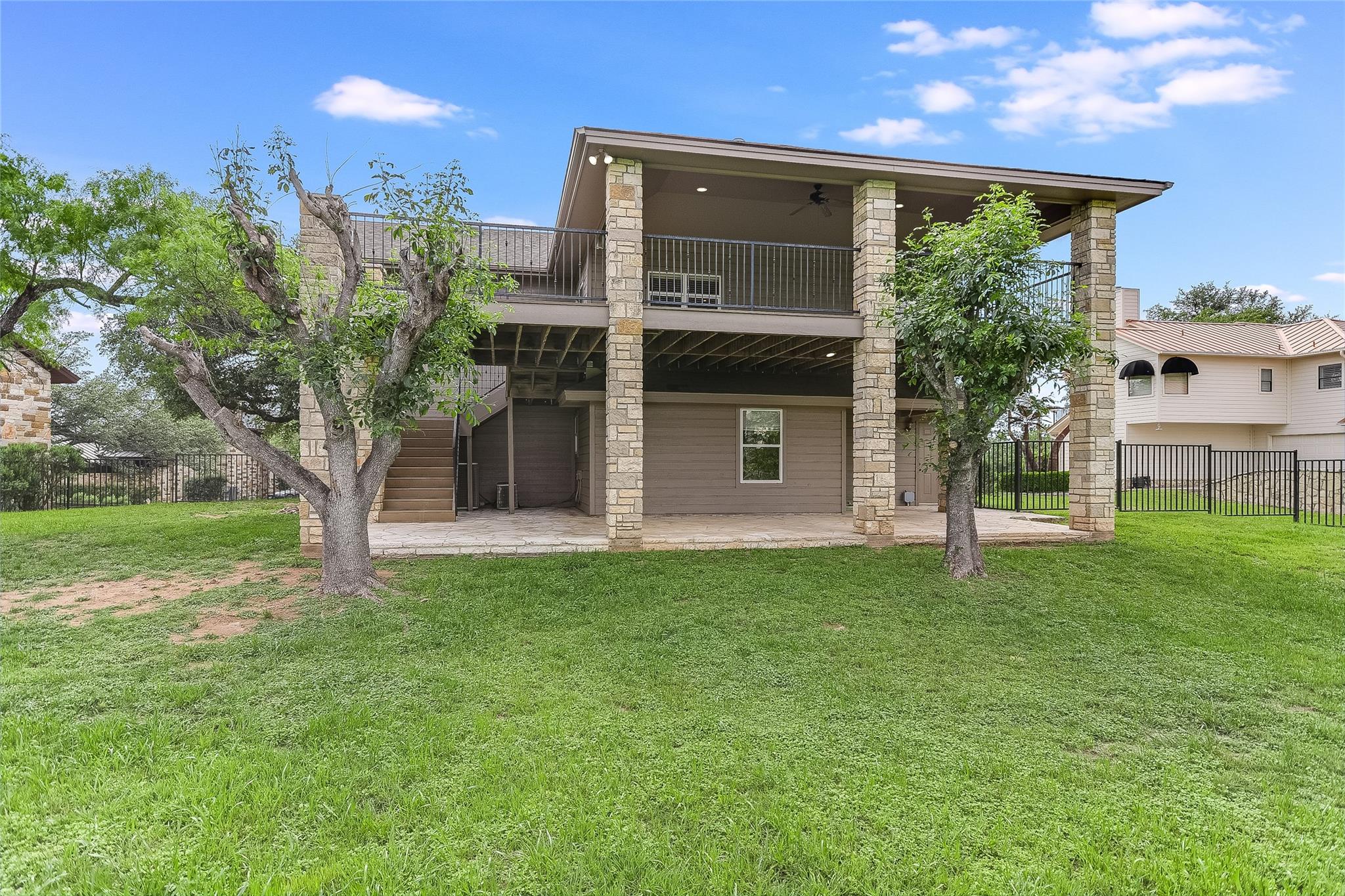 339 Quail Run Court Spicewood TX 78669