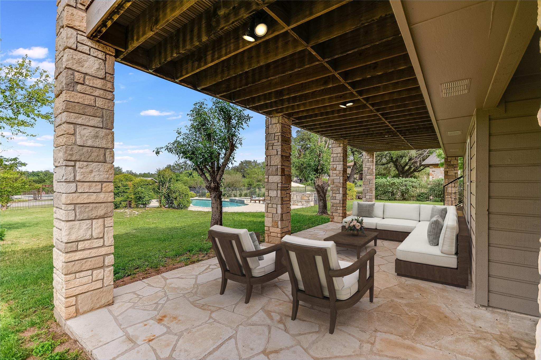 339 Quail Run Court Spicewood TX 78669