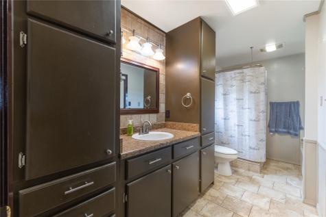 1192 County Road 138 Giddings TX 78942