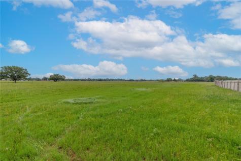 1192 County Road 138 Giddings TX 78942