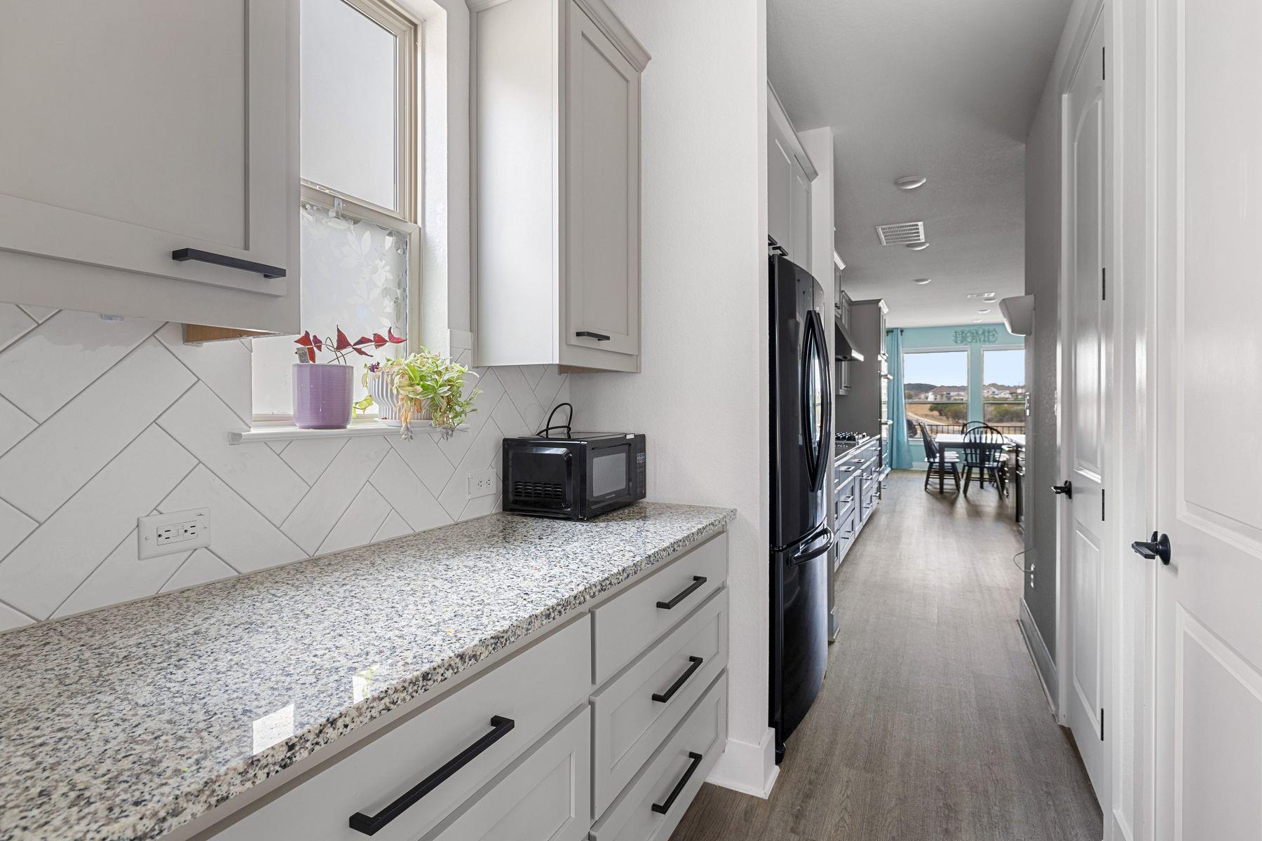 1925 Sorvino Walk Leander TX 78641
