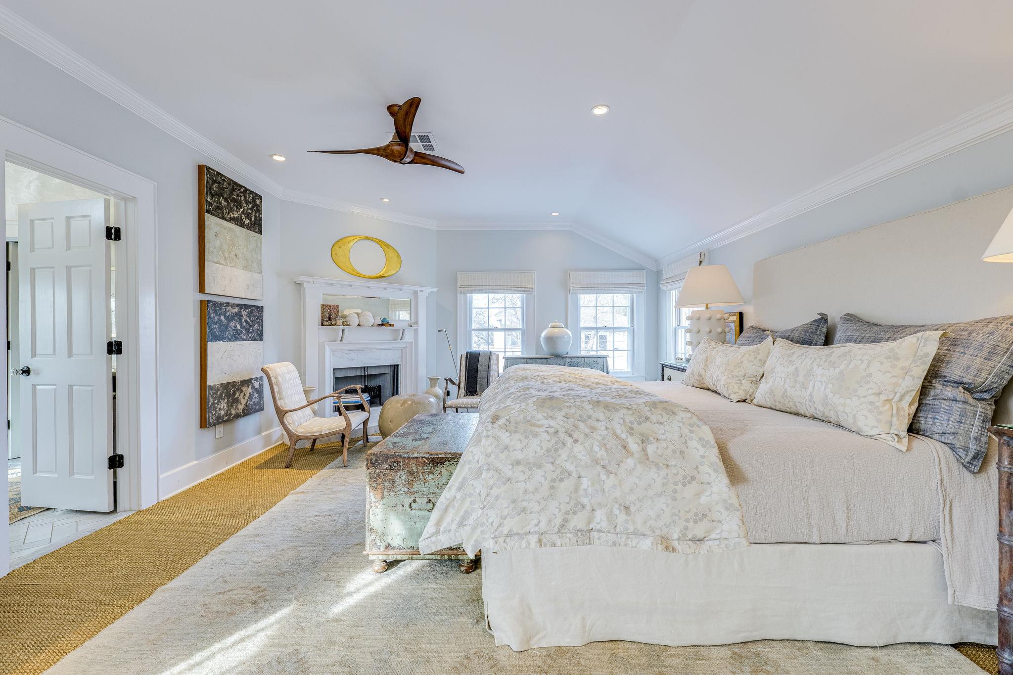 2428 Jarratt Avenue Austin TX 78703